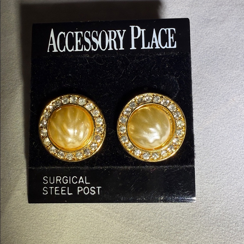 Gold plated and Pearl Stud Earrings